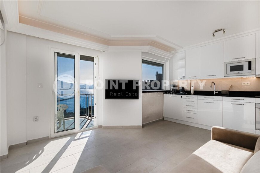 Authentic 50 m² apartment in the heart of Alanya with sea view and residence permit option-id-9735-photo-5
