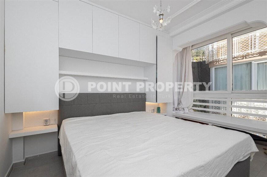 Authentic 50 m² apartment in the heart of Alanya with sea view and residence permit option-id-9735-photo-7