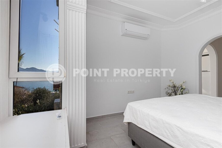 Authentic 50 m² apartment in the heart of Alanya with sea view and residence permit option-id-9735-photo-9