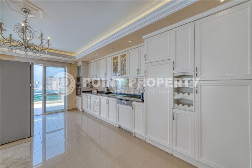 Панорамный дуплекс 240 м² с панорамным видом на море в Махмутларе-id-9738-фото-9