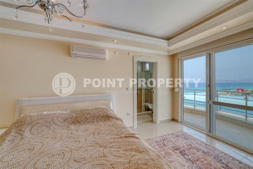 Панорамный дуплекс 240 м² с панорамным видом на море в Махмутларе-id-9738-фото-16