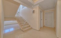 Панорамный дуплекс 240 м² с панорамным видом на море в Махмутларе-id-9738-фото-17