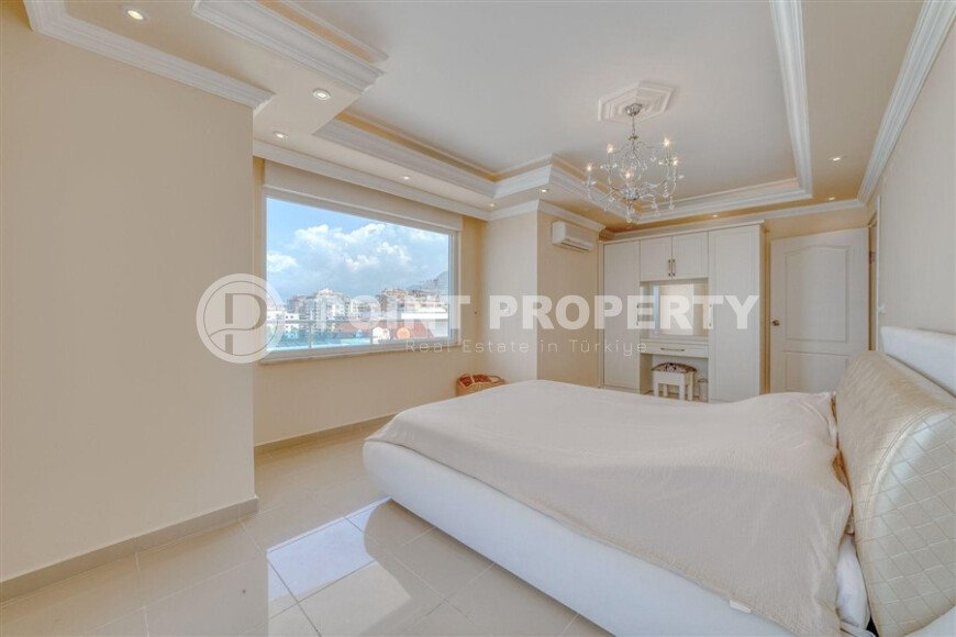 Панорамный дуплекс 240 м² с панорамным видом на море в Махмутларе-id-9738-фото-19