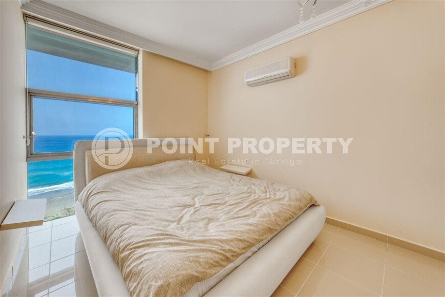 Панорамный дуплекс 240 м² с панорамным видом на море в Махмутларе-id-9738-фото-24