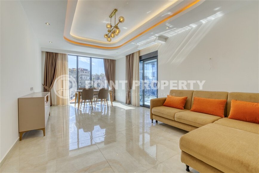 Family apartment 125 m² in the center of Alanya with separate kitchen and hotel infrastructure-id-9743-photo-1