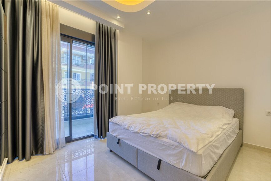 Family apartment 125 m² in the center of Alanya with separate kitchen and hotel infrastructure-id-9743-photo-16