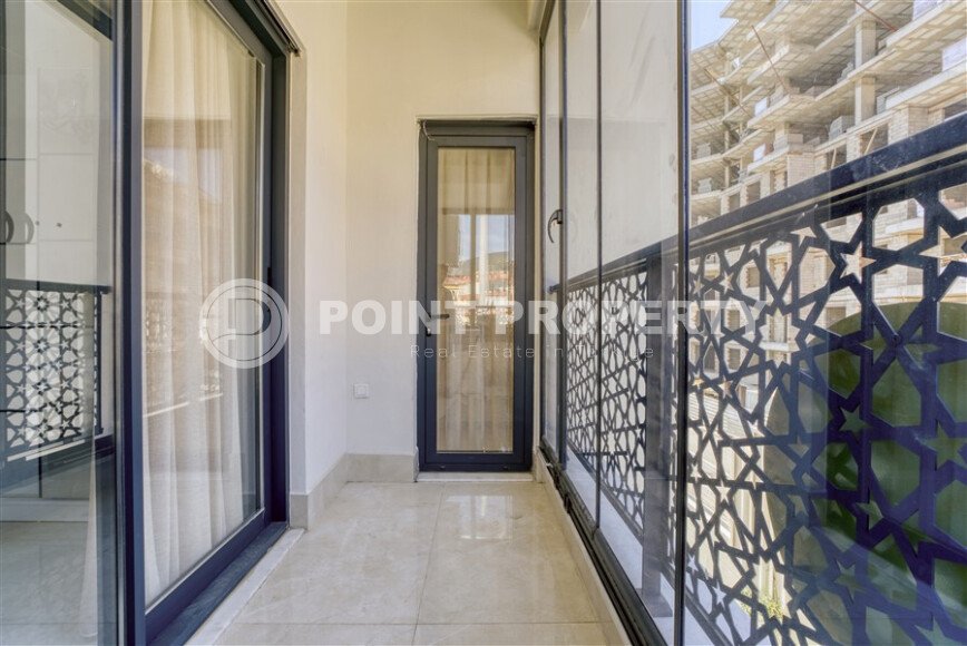 Family apartment 125 m² in the center of Alanya with separate kitchen and hotel infrastructure-id-9743-photo-23
