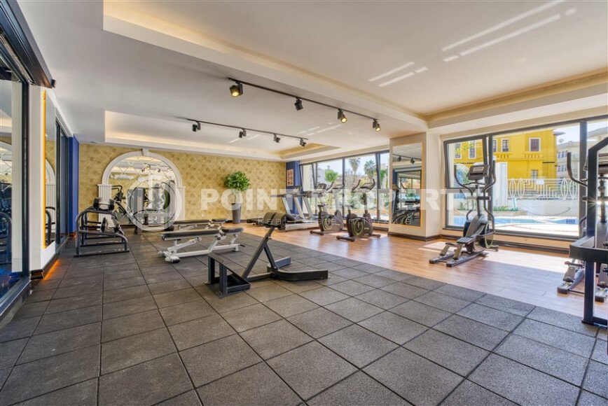 Family apartment 125 m² in the center of Alanya with separate kitchen and hotel infrastructure-id-9743-photo-25