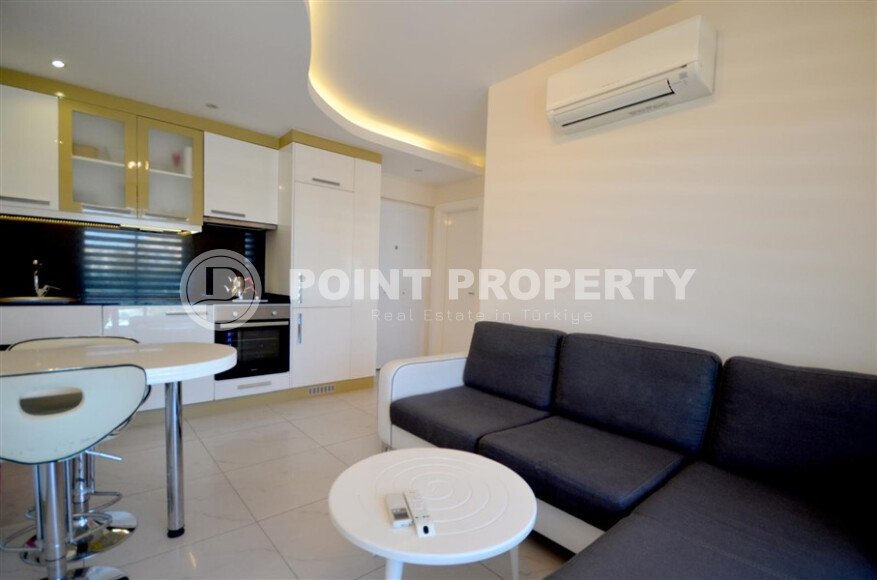 Comfortable apartment 48 m² in the center of Alanya next to TAPU, in a hotel-type complex, Cleopatra-id-9744-photo-2