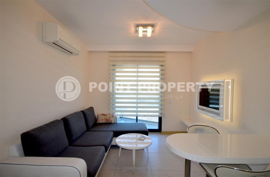 Comfortable apartment 48 m² in the center of Alanya next to TAPU, in a hotel-type complex, Cleopatra-id-9744-photo-3