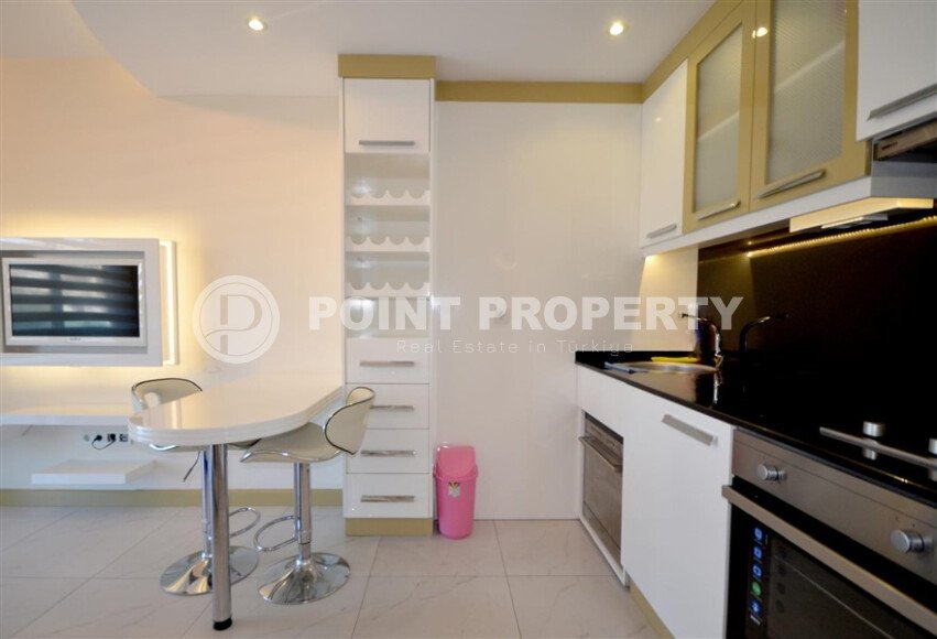 Comfortable apartment 48 m² in the center of Alanya next to TAPU, in a hotel-type complex, Cleopatra-id-9744-photo-5