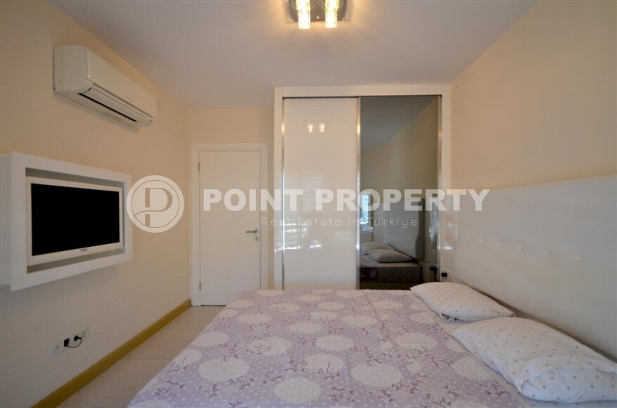 Comfortable apartment 48 m² in the center of Alanya next to TAPU, in a hotel-type complex, Cleopatra-id-9744-photo-6