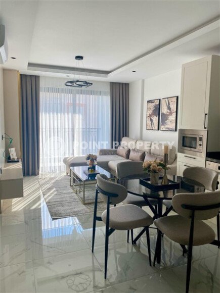 Стильная квартира 60 м² в центре Аланьи с дизайнерским интерьером и роскошной мебелью-id-9751-фото-2