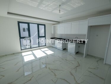 New 1+1 apartment with finished renovation in Mahmutlar area-id-9757-photo-8