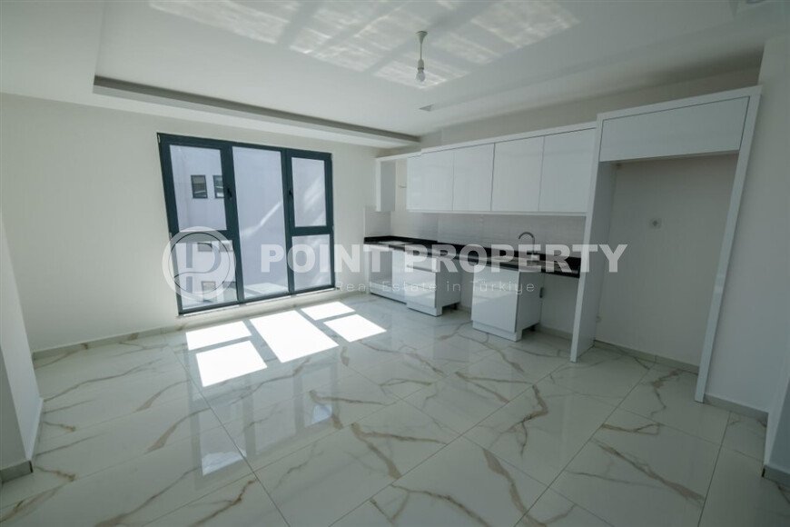 New 1+1 apartment with finished renovation in Mahmutlar area-id-9757-photo-1
