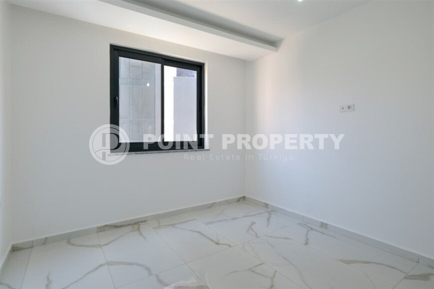 New 1+1 apartment with finished renovation in Mahmutlar area-id-9757-photo-9