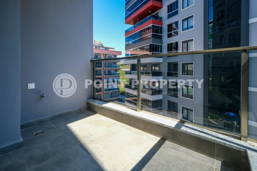 New 1+1 apartment with finished renovation in Mahmutlar area-id-9757-photo-14