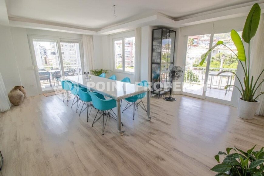 Stylish penthouse with a large terrace in a complex with infrastructure of 200 sq.m.-id-9763-photo-7