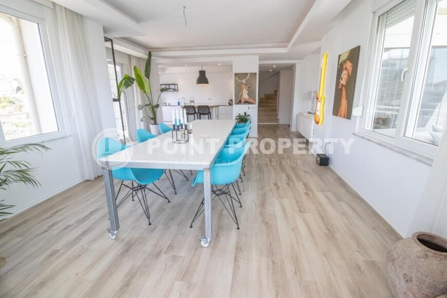 Stylish penthouse with a large terrace in a complex with infrastructure of 200 sq.m.-id-9763-photo-8