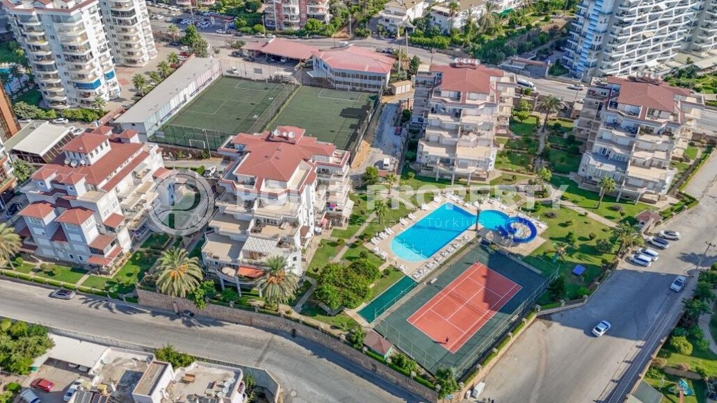 Stylish penthouse with a large terrace in a complex with infrastructure of 200 sq.m.-id-9763-photo-30