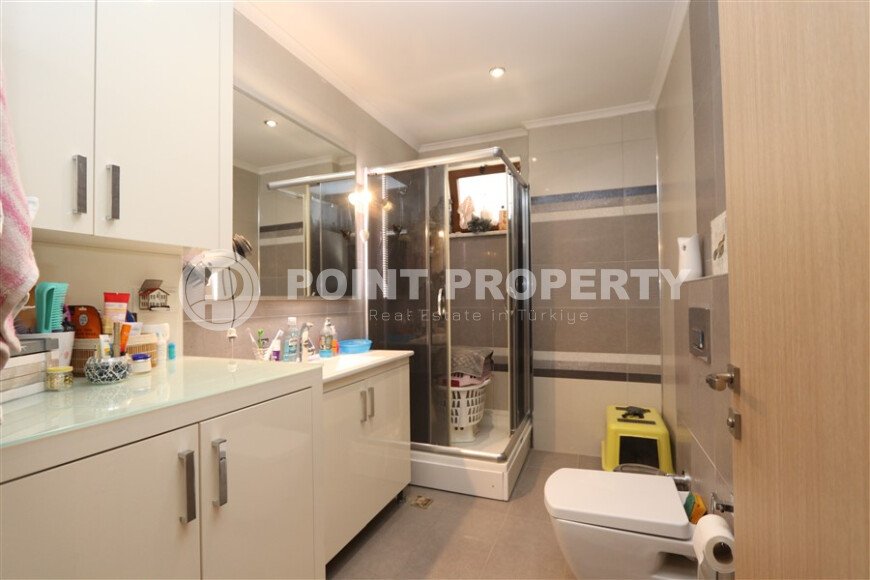 Bright duplex 160 m² with sea and fortress view, residence permit and citizenship-id-9765-photo-13