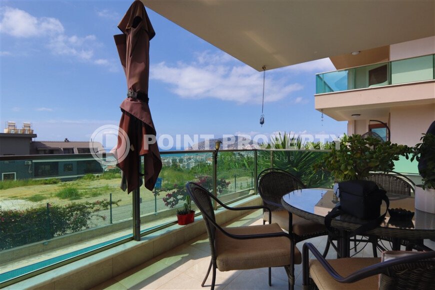 Bright duplex 160 m² with sea and fortress view, residence permit and citizenship-id-9765-photo-14
