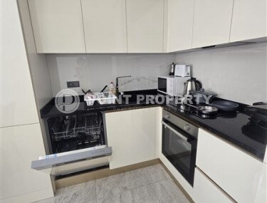 Cozy apartment 57 m² in a premium complex, center of Alanya-id-9767-photo-3