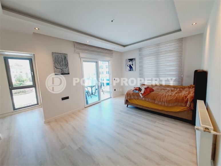 Spacious furnished apartment 2+1 with city view, just 250 meters from the sea-id-9785-photo-10