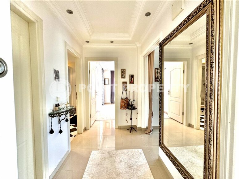 Квартира с великолепным видом на горы в тихом спокойном районе Алании Тепе-id-9791-фото-14