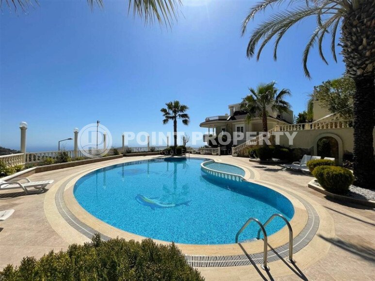 Квартира с великолепным видом на горы в тихом спокойном районе Алании Тепе-id-9791-фото-23