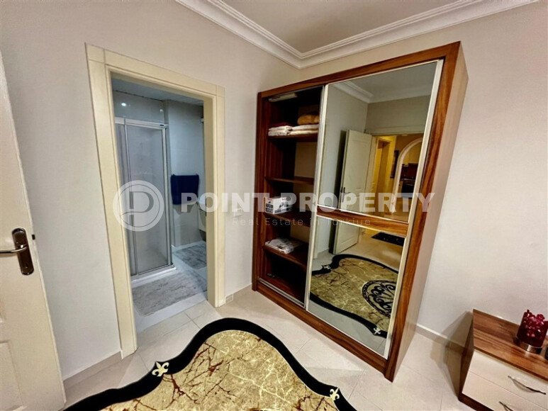 Spacious 2+1 apartment with furniture in a complex with developed infrastructure in the Mahmutlar area-id-9793-photo-11