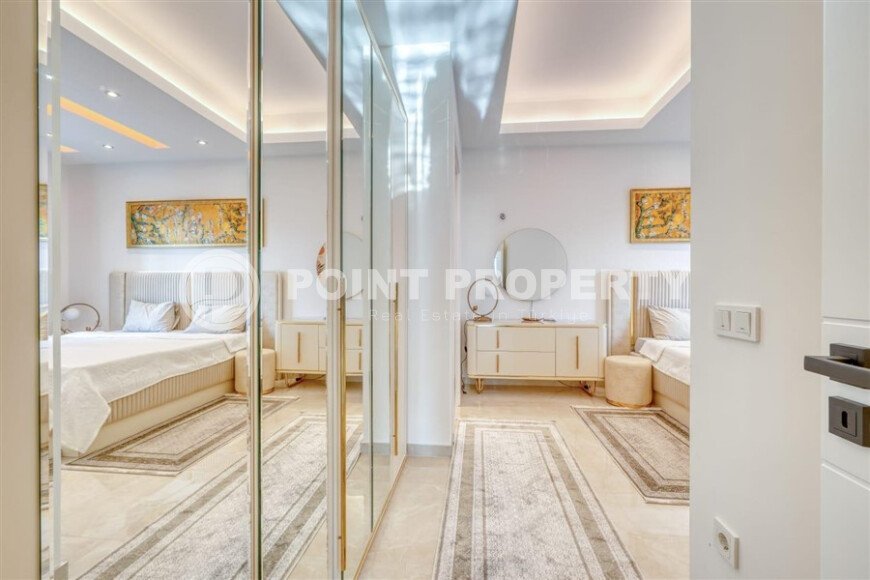 Bright apartment 120 m², Mahmutlar, prestigious complex-id-9804-photo-8