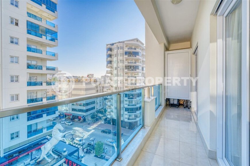 Bright apartment 120 m², Mahmutlar, prestigious complex-id-9804-photo-16