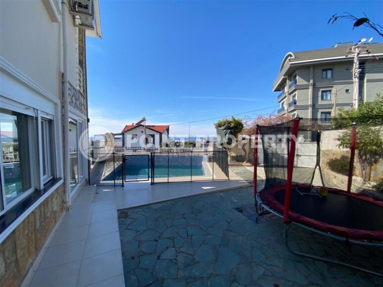 Spacious villa 195 m², Kargicak, with sea view-id-9809-photo-37