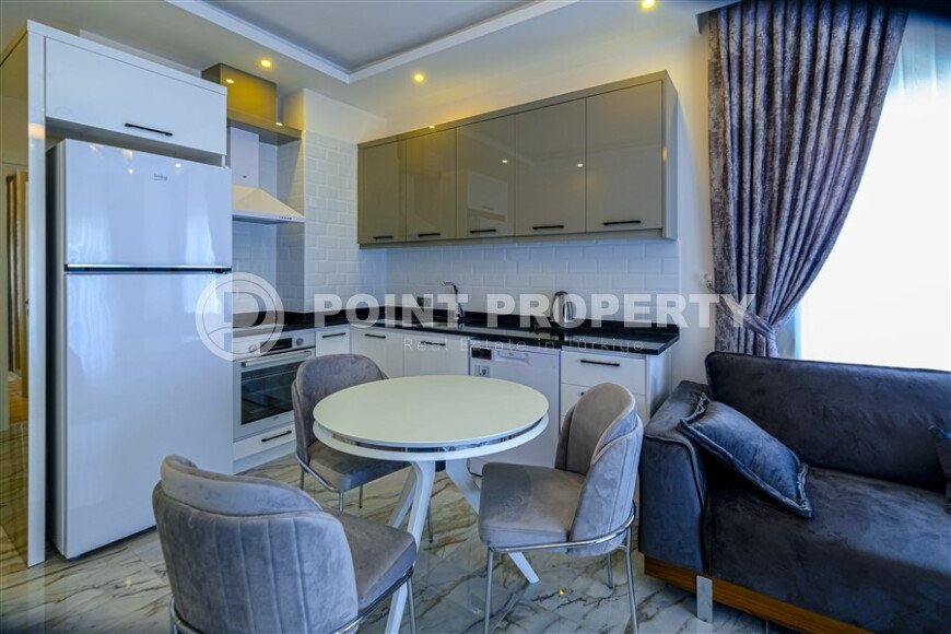 Bright and cozy apartment with 1 bedroom and a spacious balcony, just 550 m from the sea and 400 m from the center-id-9810-photo-2