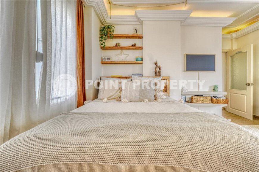 Spacious 1+1 65 m² with separate kitchen and sea view – Alanya center, Cleopatra beach-id-9824-photo-7