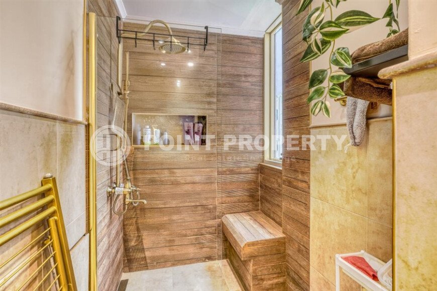 Spacious 1+1 65 m² with separate kitchen and sea view – Alanya center, Cleopatra beach-id-9824-photo-10