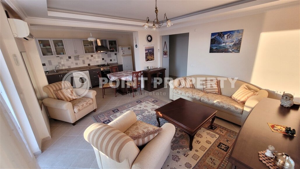 Bright furnished apartment 2+1, 105 m² with stunning sea and castle views in Mahmutlar-id-9829-photo-3