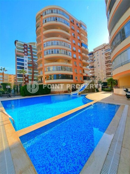 Spacious 2+1 apartment near the sea – Mahmutlar, 115 m²-id-9843-photo-1