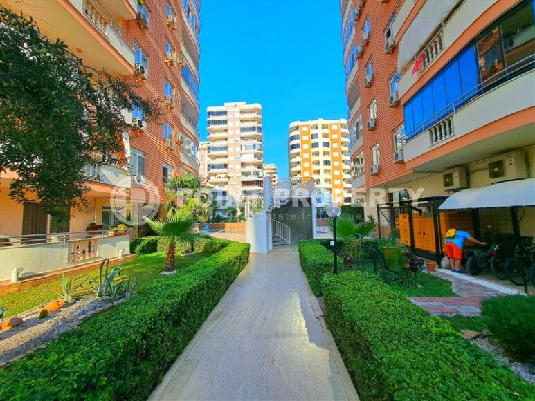 Spacious 2+1 apartment near the sea – Mahmutlar, 115 m²-id-9843-photo-20