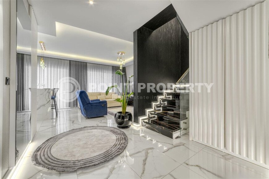 Modern 2+1 Penthouse with Panoramic Sea View in Kargicak-id-9848-photo-2