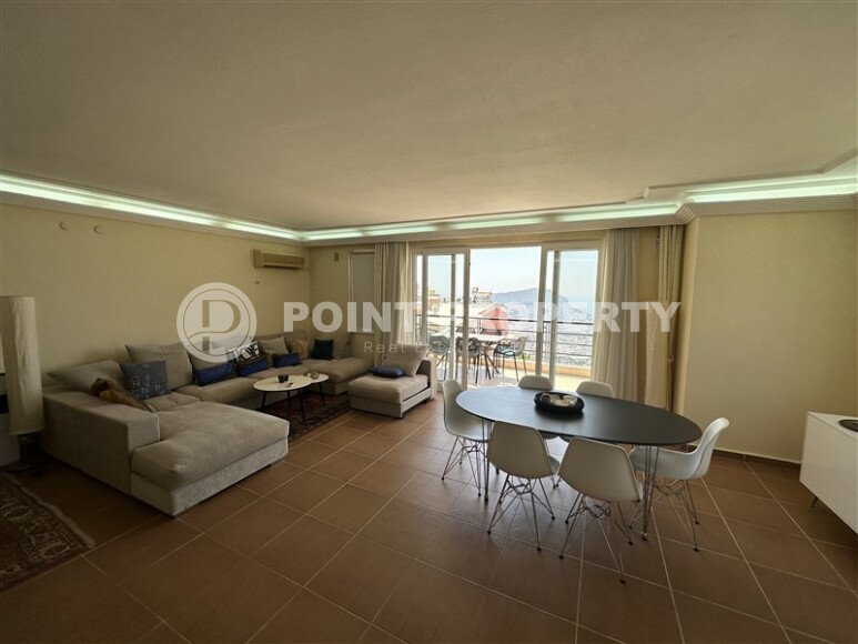 Вилла 3+1 с панорамным видом на Аланью в тихом районе Бекташ-id-9856-фото-3