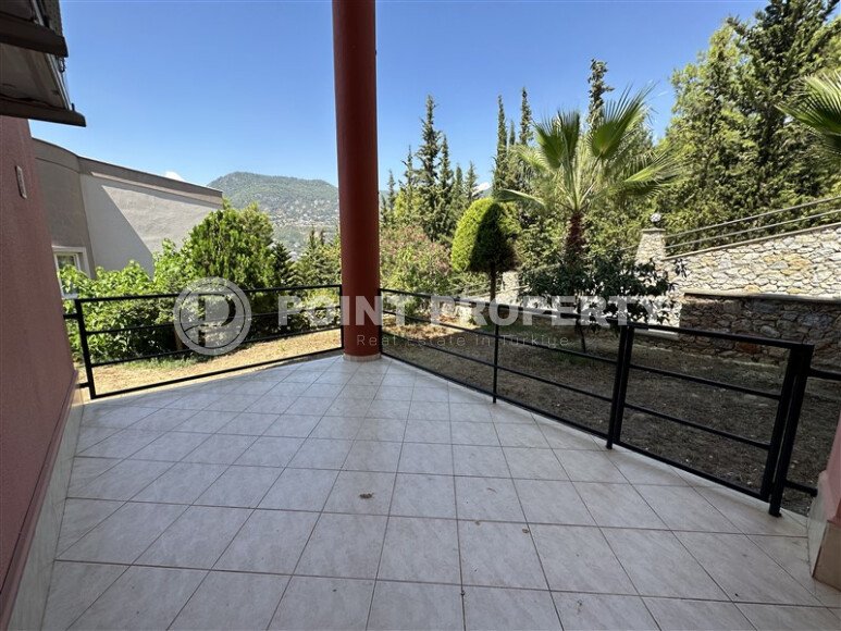 Вилла 3+1 с панорамным видом на Аланью в тихом районе Бекташ-id-9856-фото-14