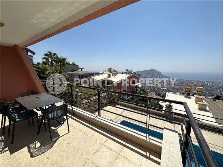 Вилла 3+1 с панорамным видом на Аланью в тихом районе Бекташ-id-9856-фото-15