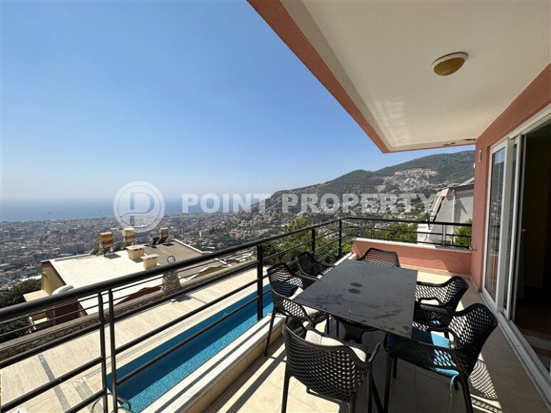 Вилла 3+1 с панорамным видом на Аланью в тихом районе Бекташ-id-9856-фото-17