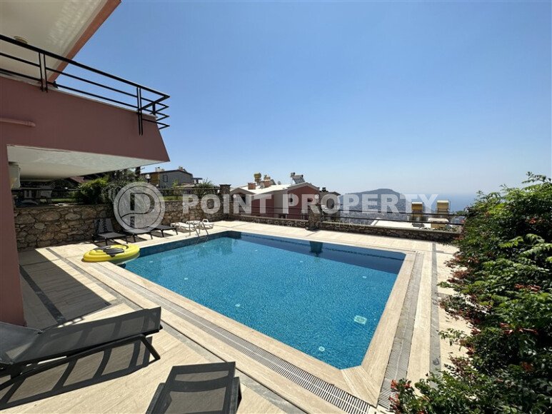 Вилла 3+1 с панорамным видом на Аланью в тихом районе Бекташ-id-9856-фото-18