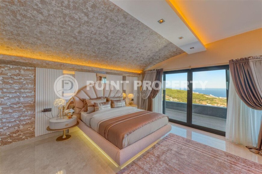 Вилла 4+1 площадью 360 м² с панорамным видом на море и крепость в Каргыджаке-id-9858-фото-9