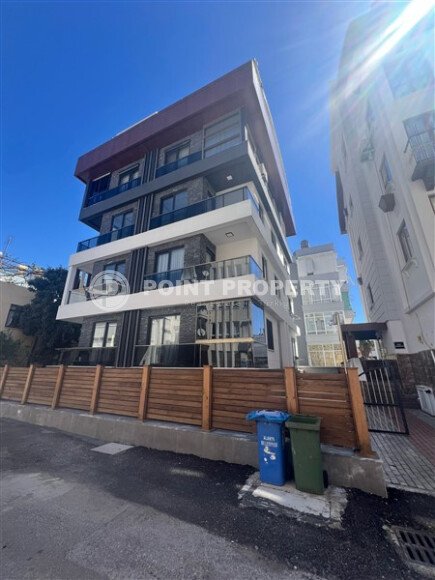 Modern 1+1 apartment with renovation near Cleopatra beach, 300 m to the sea-id-9871-photo-1