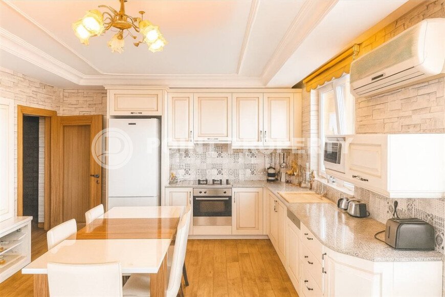 Просторный дуплекс 4+1 площадью 190 м² в Тосмуре с видом на море и ВНЖ-id-9884-фото-2