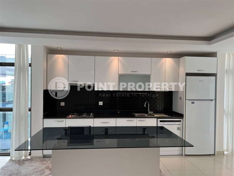 Просторный дуплекс 195 м² с террасой и джакузи в районе Кестель, комплекс с богатой инфраструктурой-id-9887-фото-2